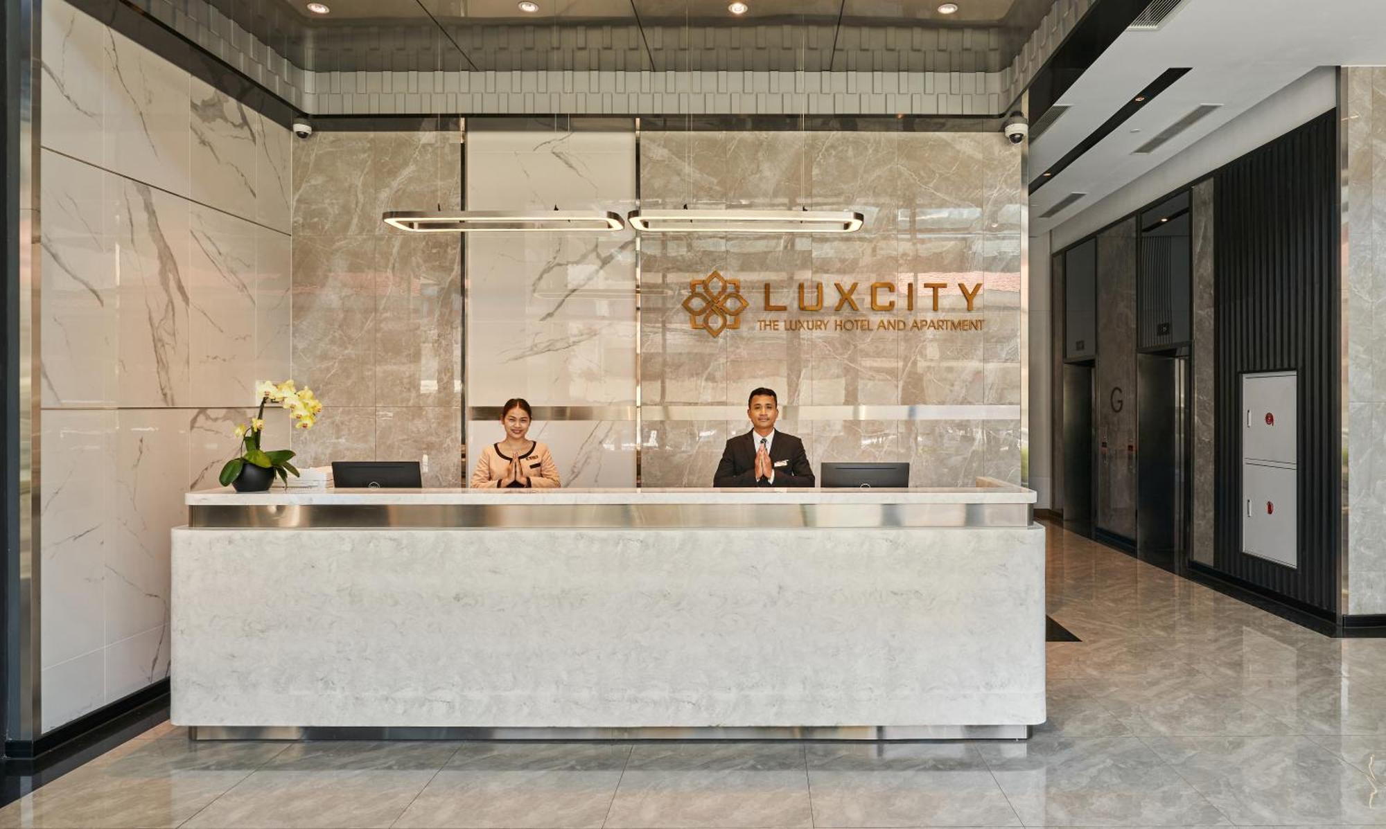 Luxcity Hotel & Apartment Phnom Penh Zewnętrze zdjęcie