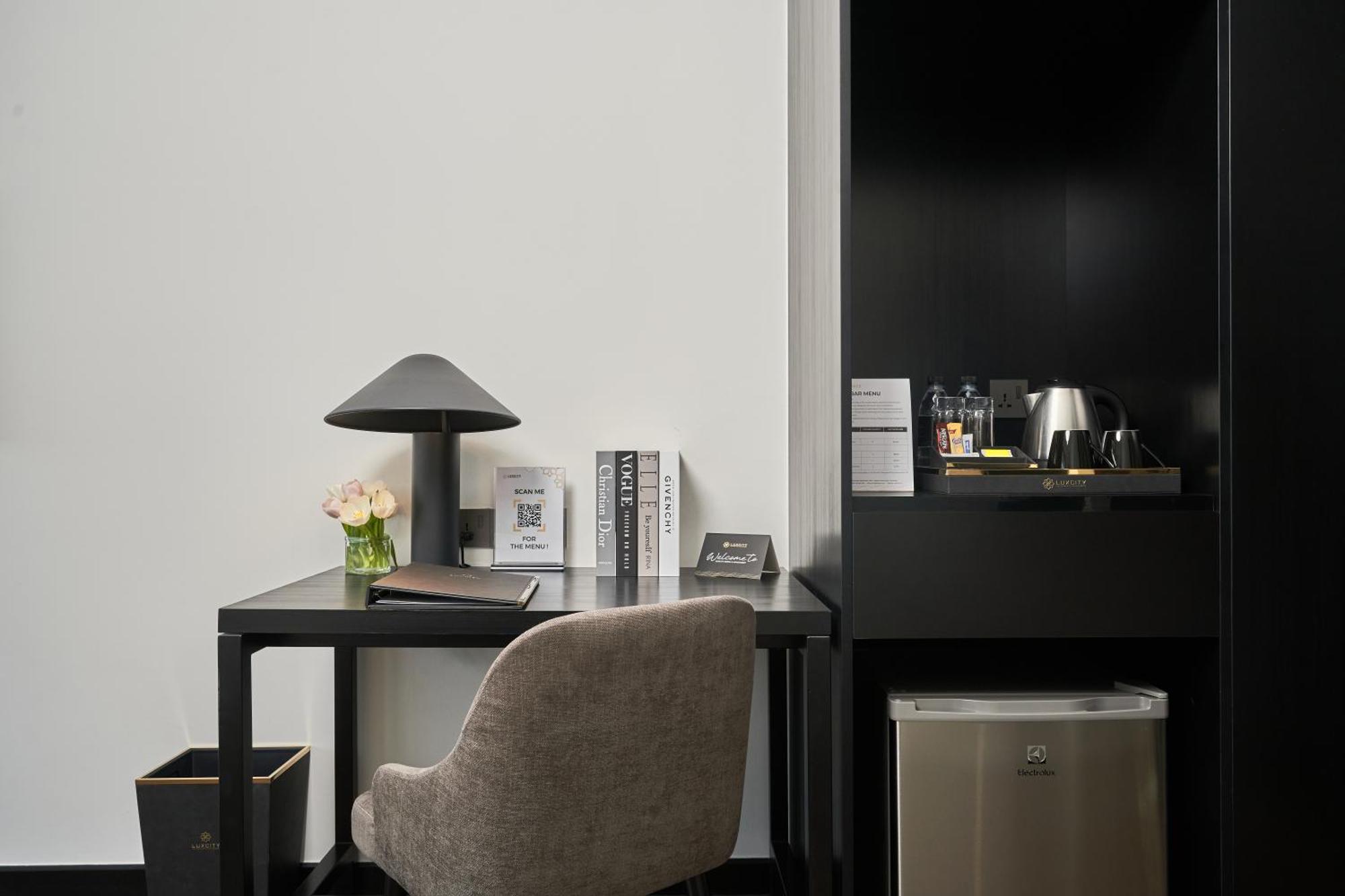 Luxcity Hotel & Apartment Phnom Penh Zewnętrze zdjęcie