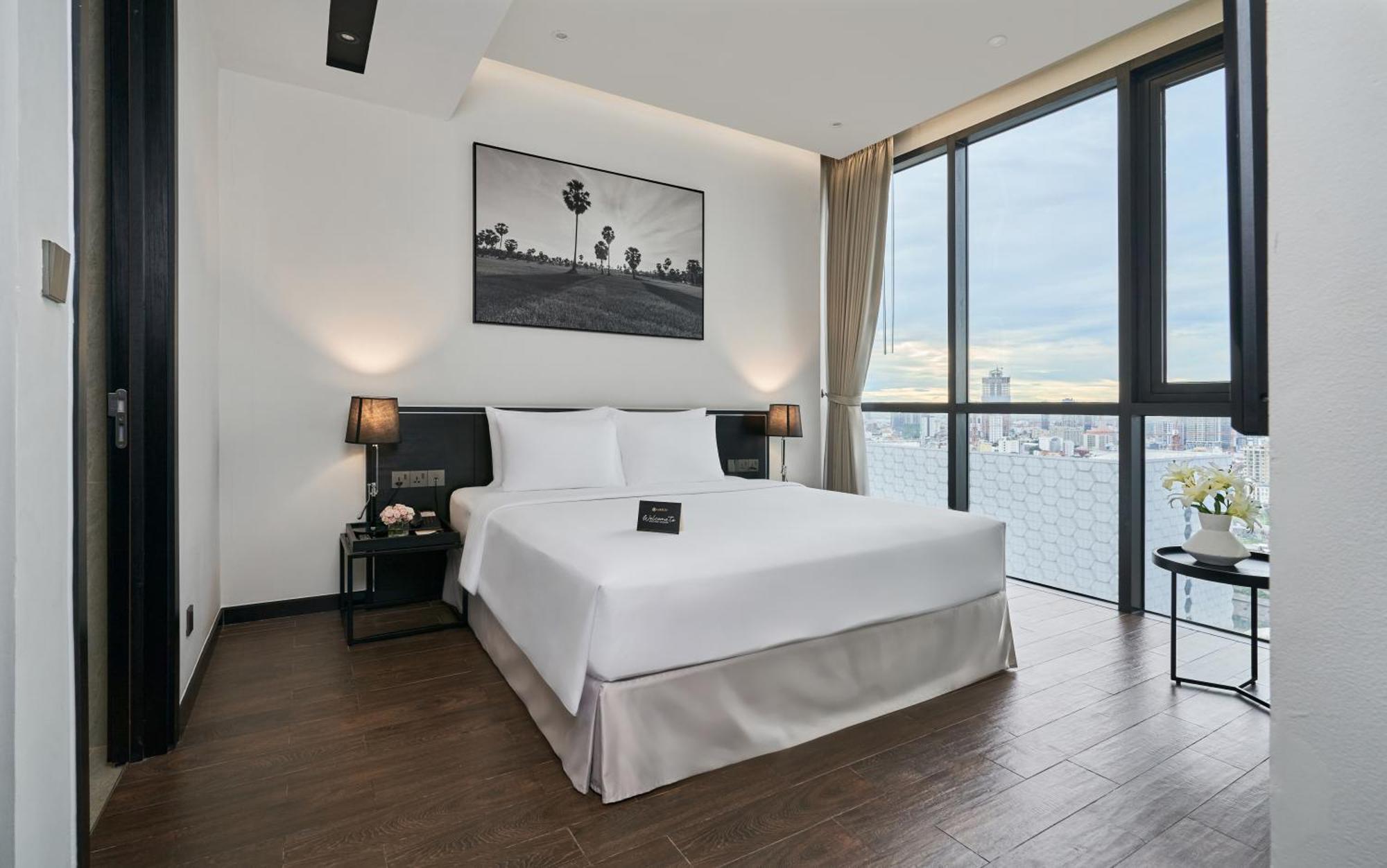 Luxcity Hotel & Apartment Phnom Penh Zewnętrze zdjęcie